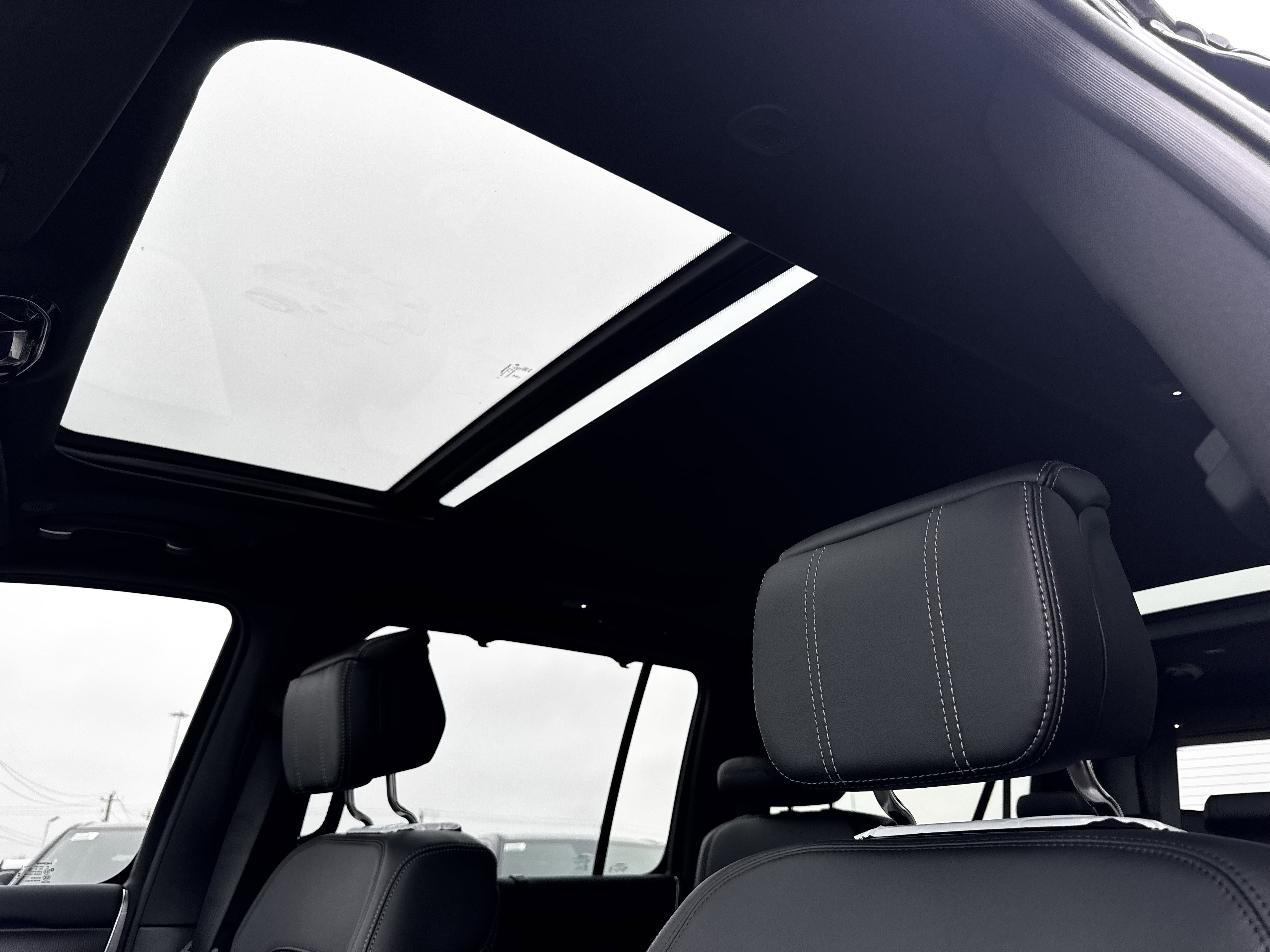 New 2026 Jeep Grand Wagoneer L Summit image 22