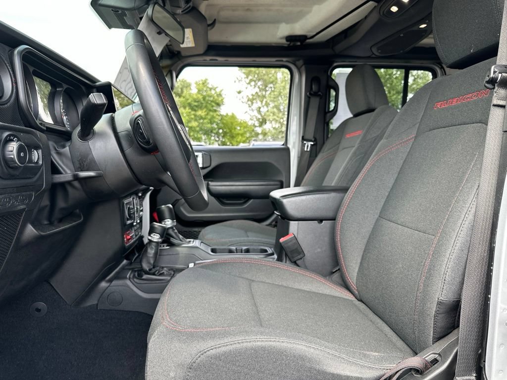 Used 2024 Jeep Wrangler Unlimited Rubicon AWD/4WD image 34