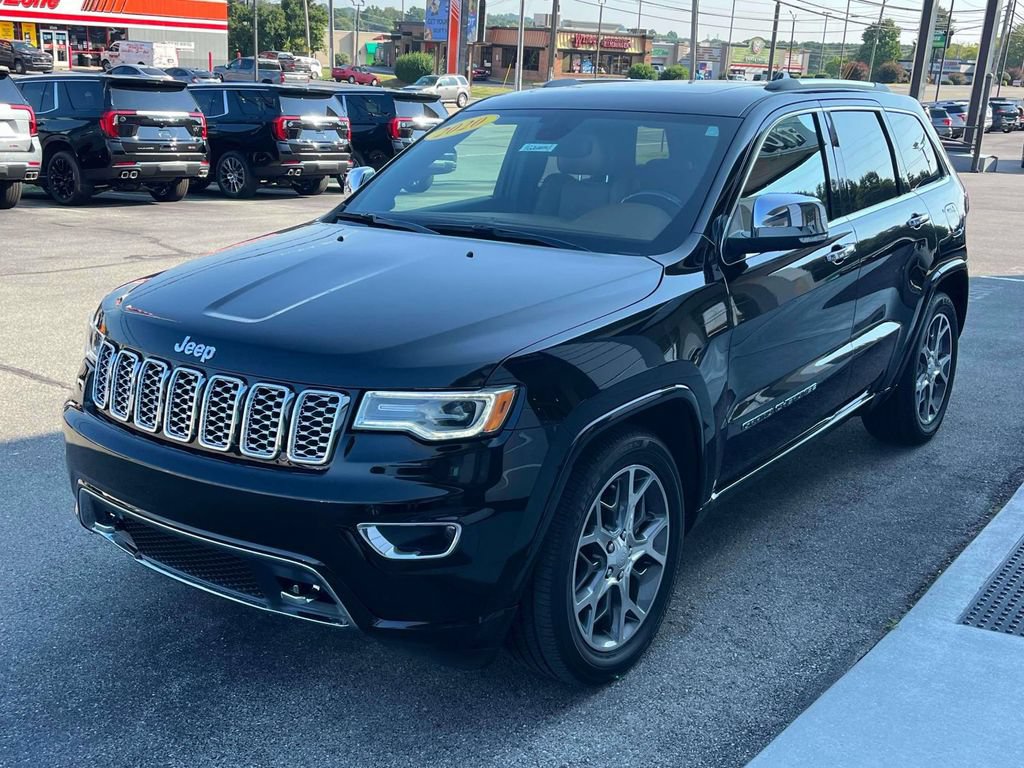 Used 2020 Jeep Grand Cherokee Overland AWD/4WD image 7