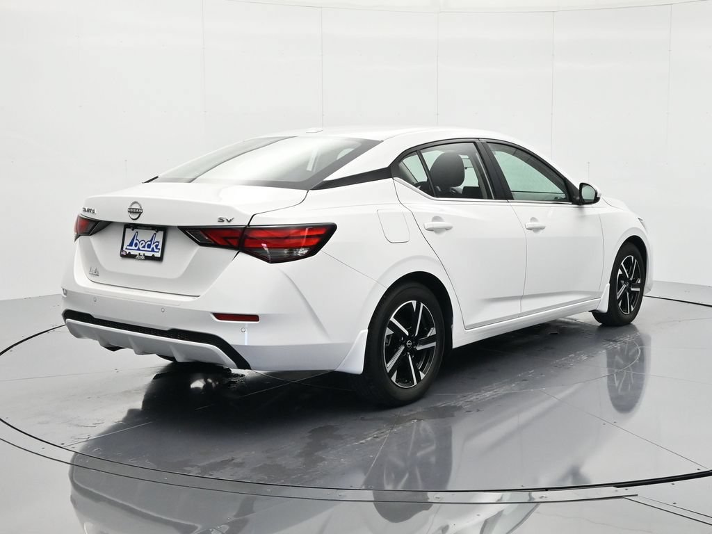 Used 2024 Nissan Sentra SV FWD image 5