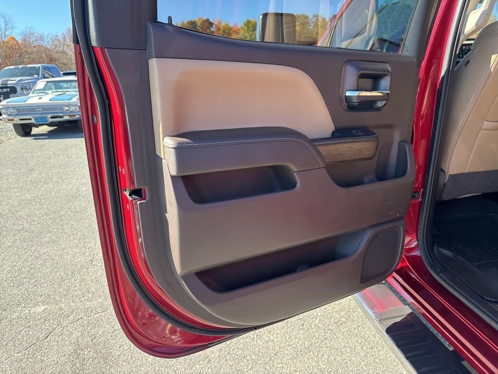 Used 2018 GMC Sierra 2500 Denali w/ Duramax Plus Package image 26