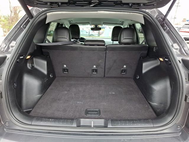 Used 2019 Jeep Cherokee Latitude Plus w/ Comfort/Convenience Group image 29
