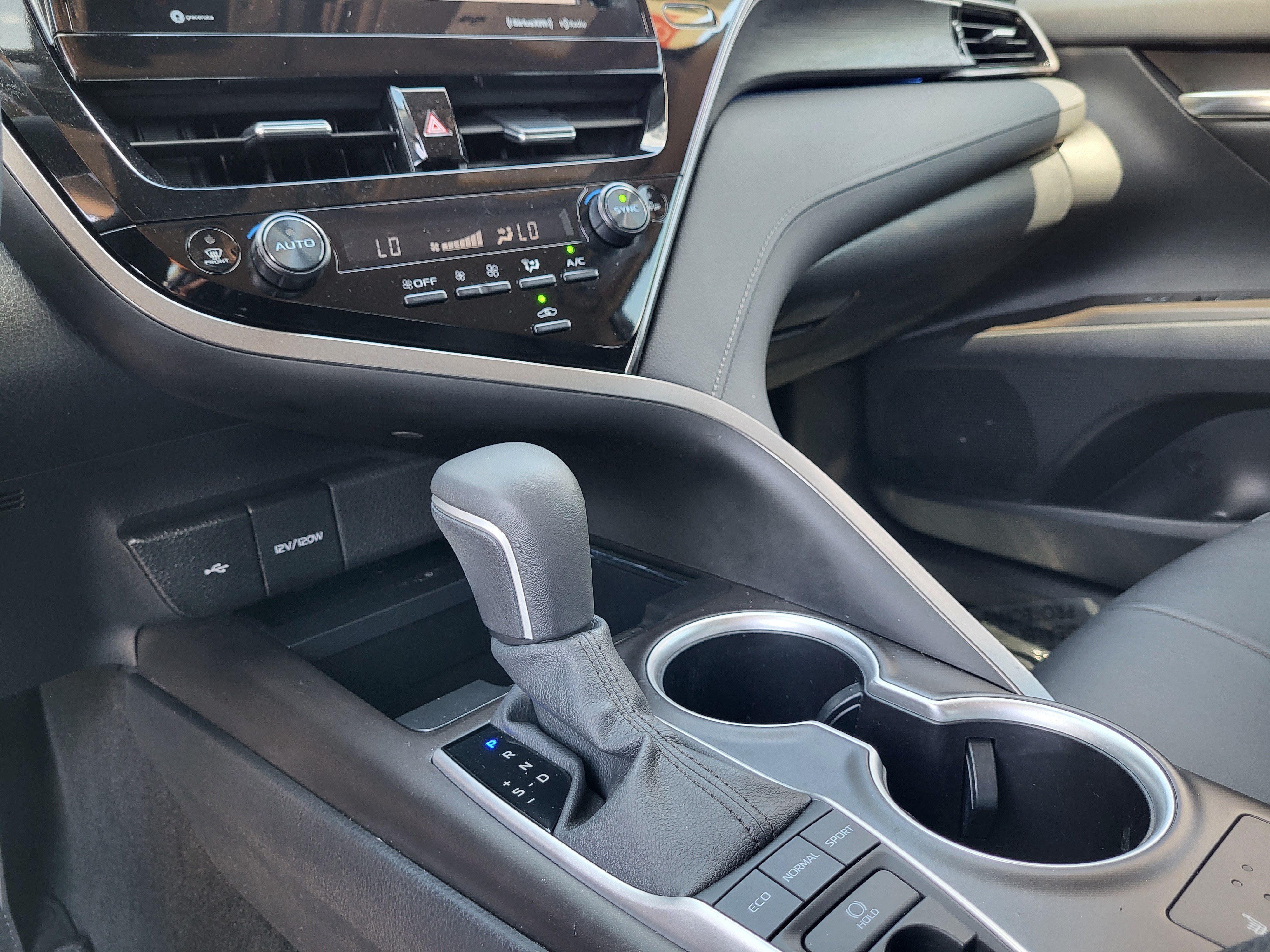 Certified 2024 Toyota Camry XLE FWD image 18