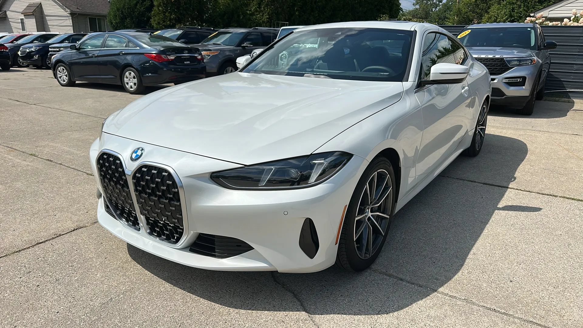 Used 2025 BMW 430i Coupe w/ Premium Package RWD image 1
