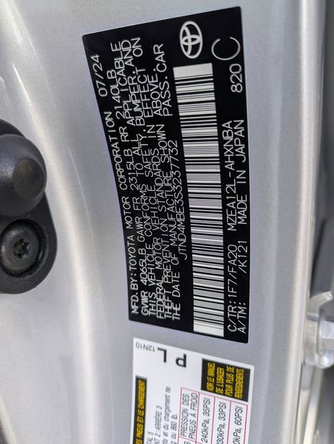 Certified 2025 Toyota Corolla SE image 35