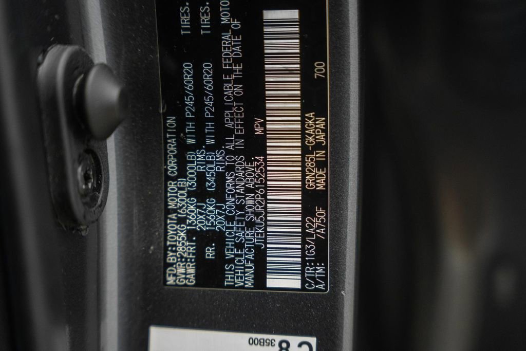 Used 2023 Toyota 4Runner Limited AWD/4WD image 43