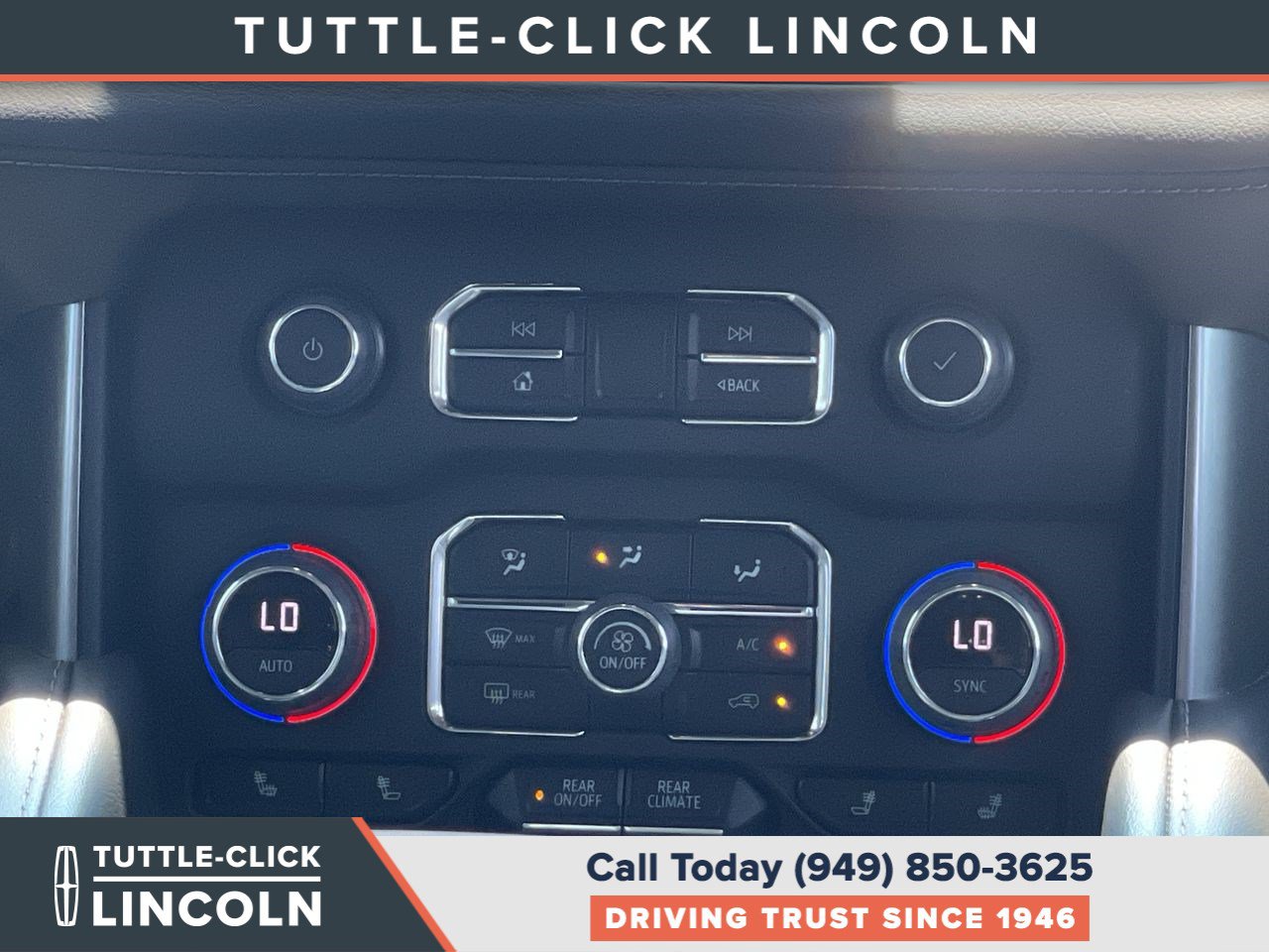 Used 2021 Chevrolet Tahoe Z71 AWD/4WD image 13