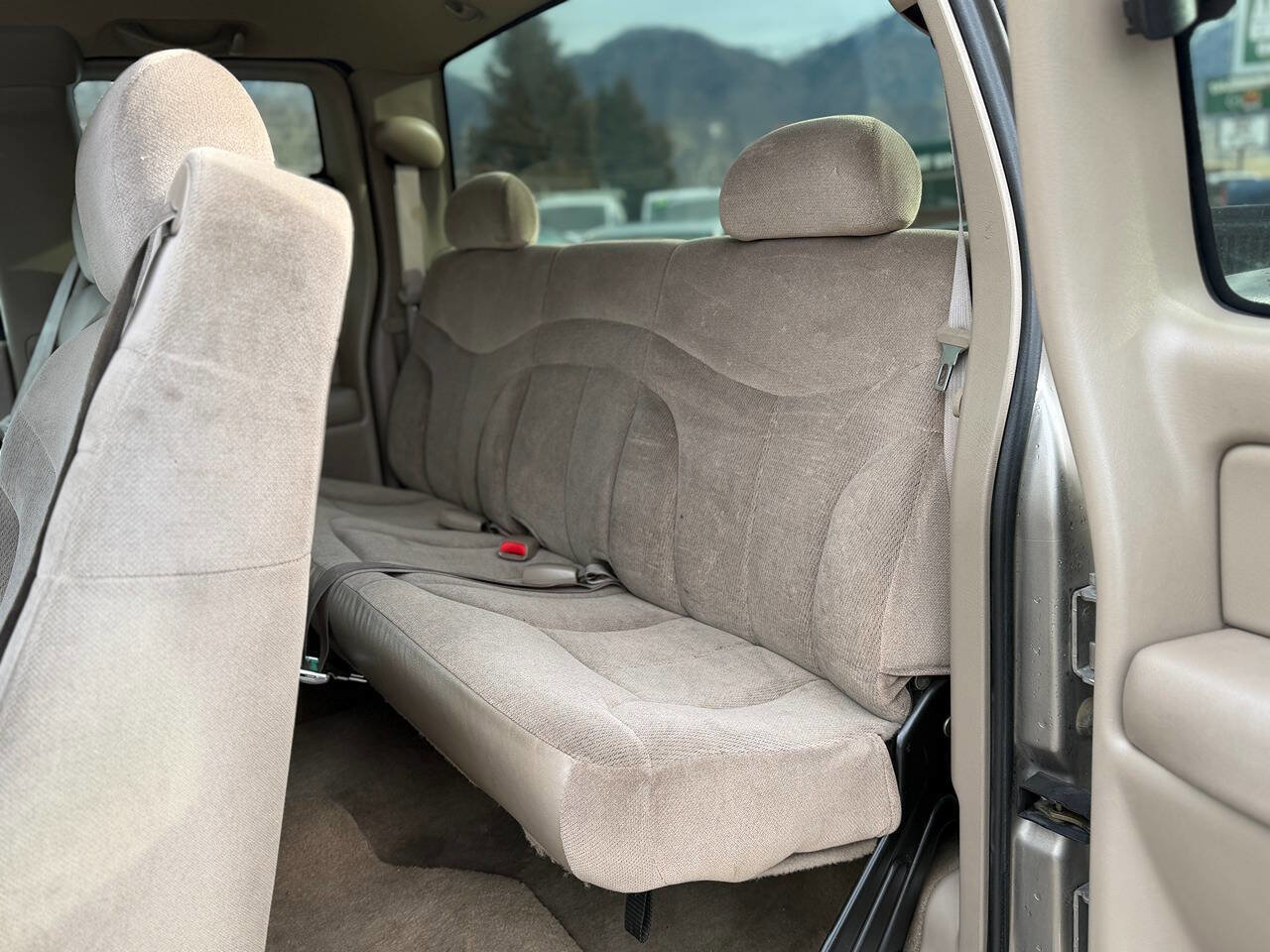 Used 2001 GMC Sierra 2500 SLE w/ Off-Road Skid Plate Pkg image 6