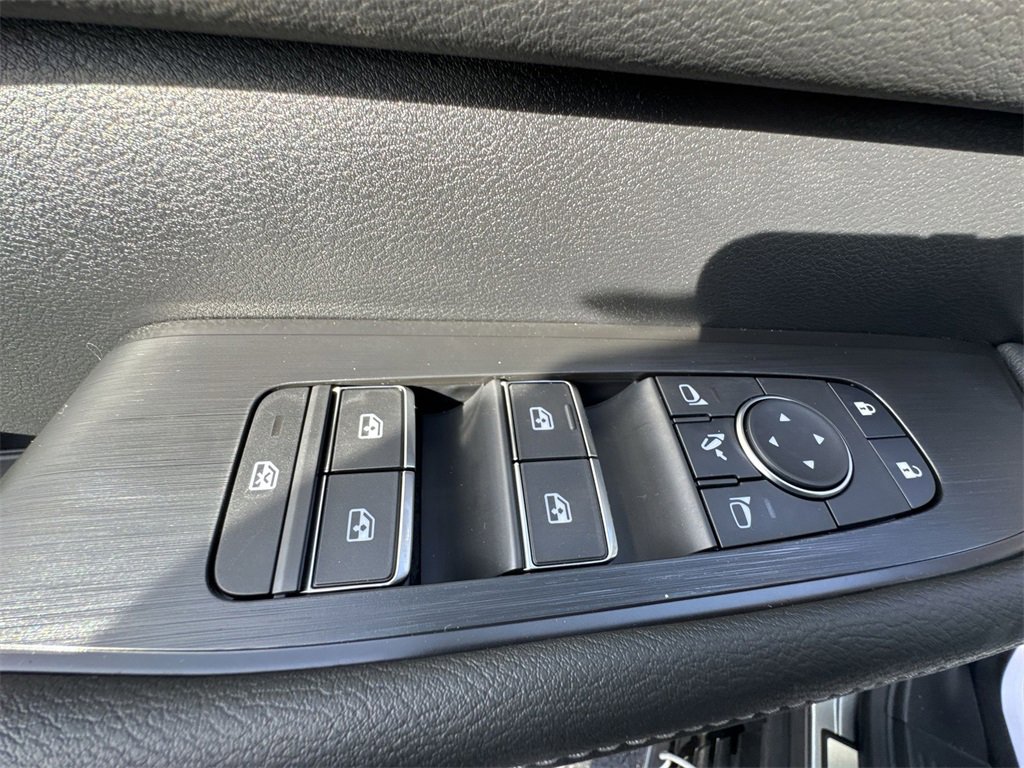 New 2026 Nissan Armada Platinum Reserve image 13