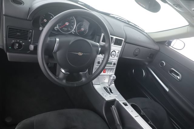 Used 2005 Chrysler Crossfire SRT-6 RWD image 17