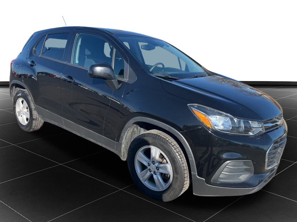 Used 2020 Chevrolet Trax LS w/ Tint and Cruise Package image 7