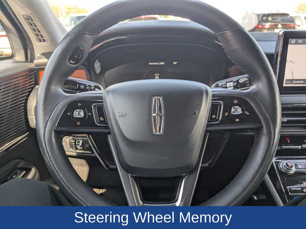 Used 2022 Lincoln Corsair Reserve w/ Equipment Group 201A image 28