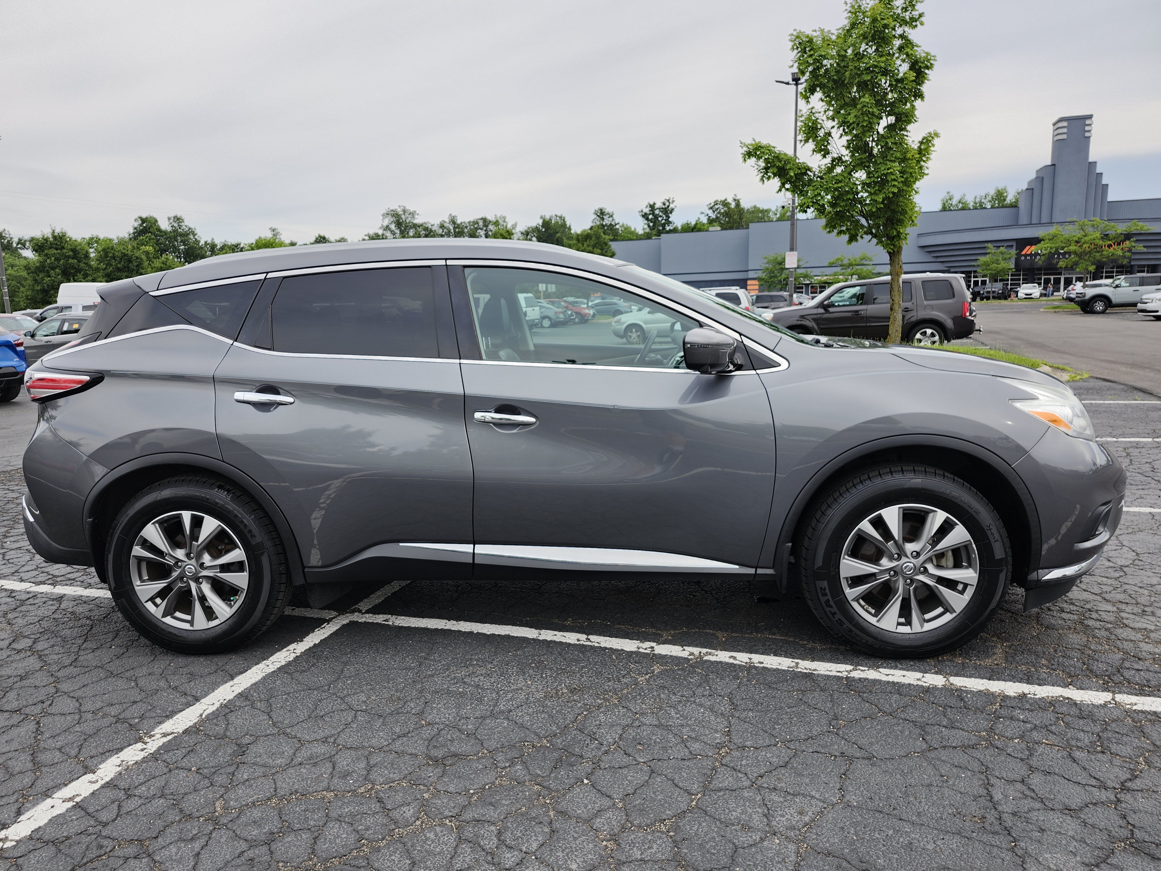 Used 2017 Nissan Murano SL w/ SL Technology Package FWD image 18