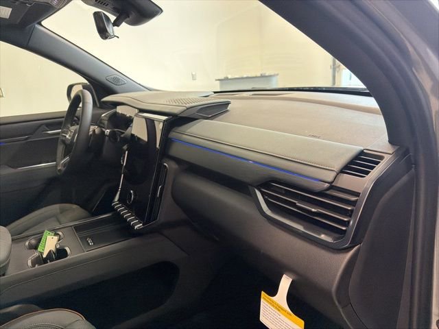 New 2026 GMC Acadia AT4 w/ Luxury Package image 28