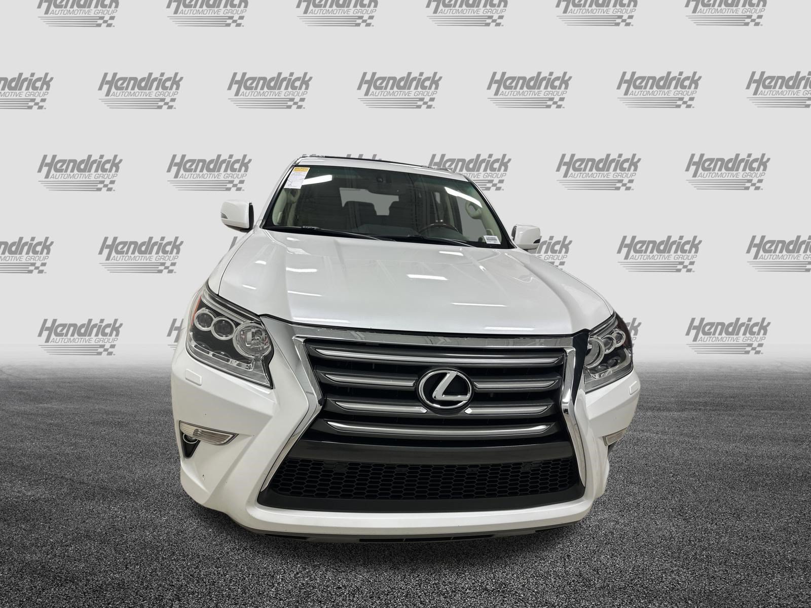 Used 2016 Lexus GX 460 w/ Premium Package AWD/4WD image 3
