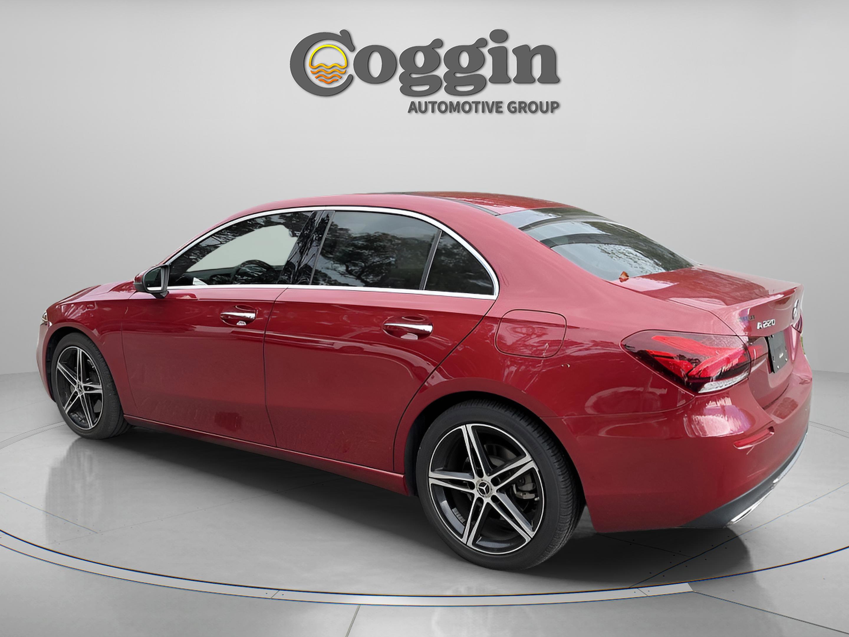 Used 2020 Mercedes-Benz A 220 A 220 image 3