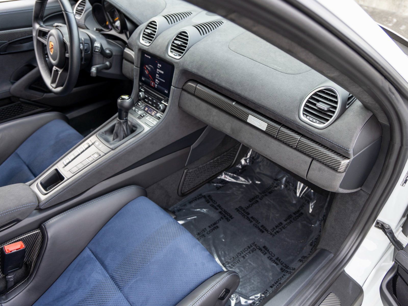 Used 2023 Porsche 718 Cayman GT4 RS RWD image 57