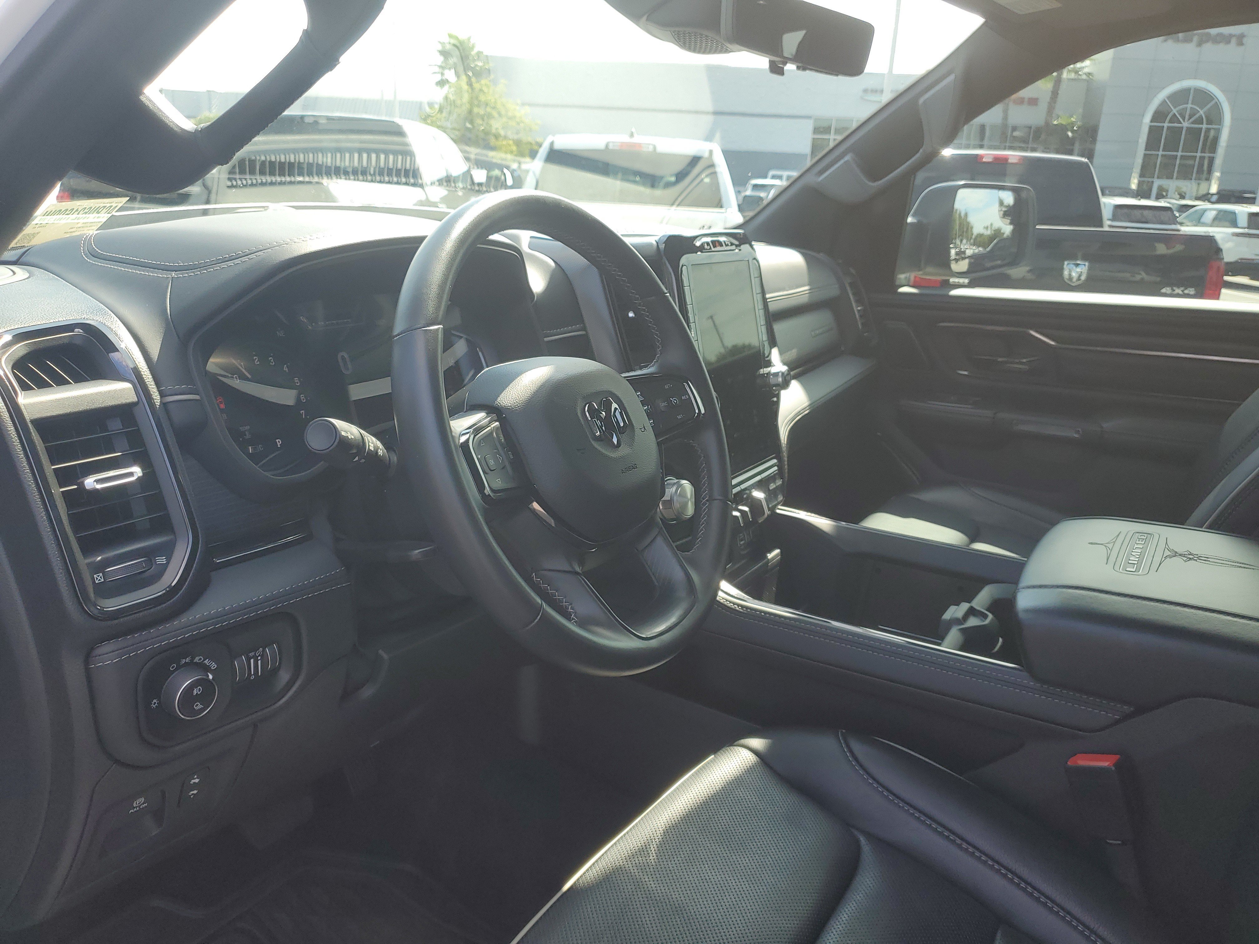 Used 2023 RAM 1500 Limited AWD/4WD image 13