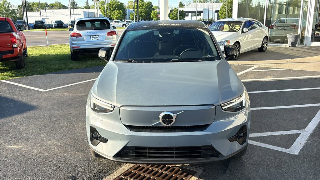 Certified 2023 Volvo C40 P8 Recharge Ultimate AWD/4WD image 5