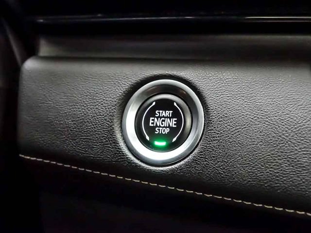 Used 2022 Cadillac Escalade Sport w/ Touring Package AWD/4WD image 18