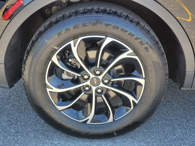 Certified 2024 Lincoln Nautilus Premier AWD/4WD image 5