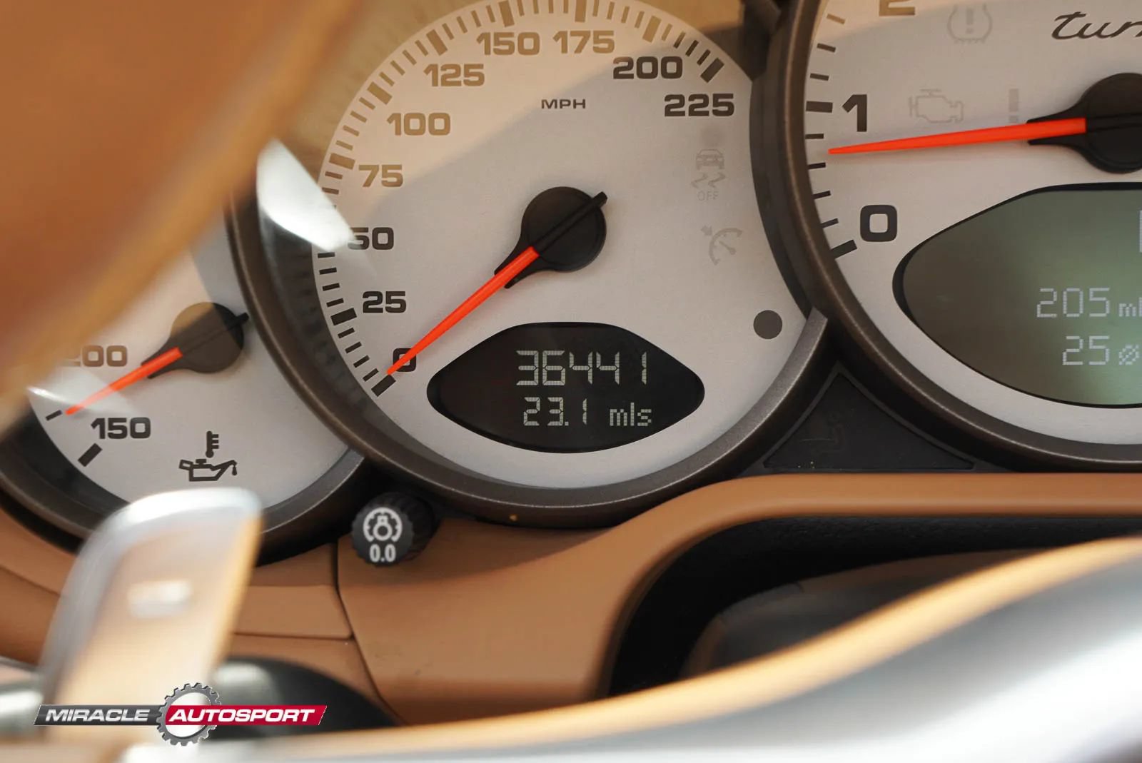 Used 2010 Porsche 911 Turbo AWD/4WD image 37