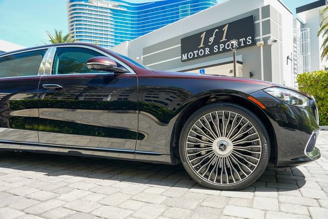 Used 2023 Mercedes-Benz Maybach S 580 4MATIC image 36