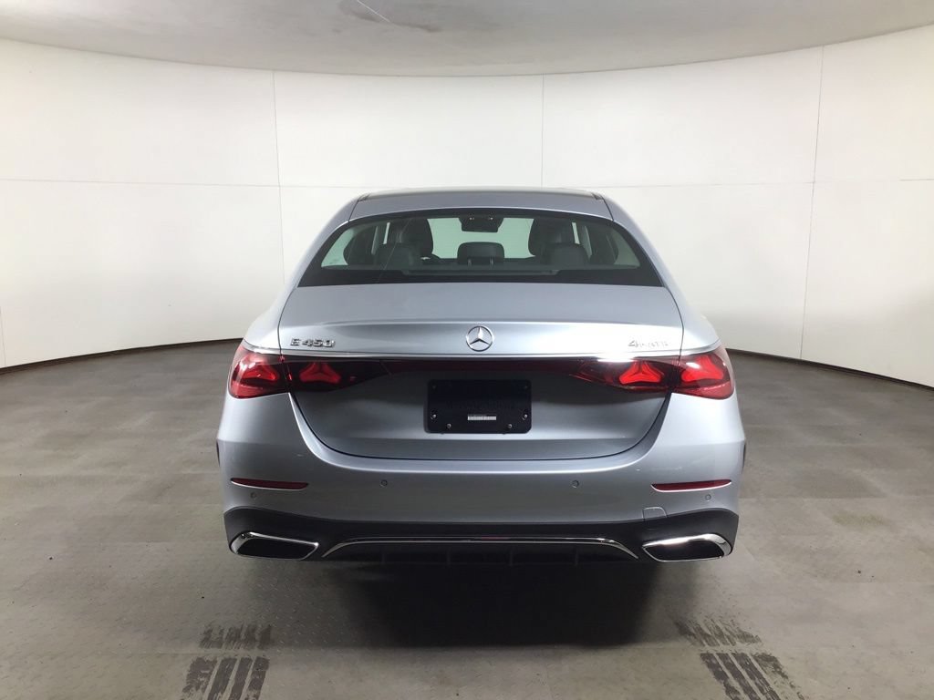 Used 2025 Mercedes-Benz E 450 4MATIC Sedan image 6