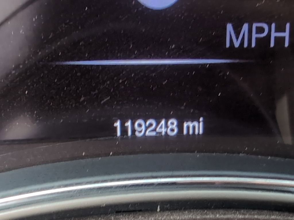 Used 2015 Jeep Grand Cherokee Overland w/ Advanced Technology Group image 21