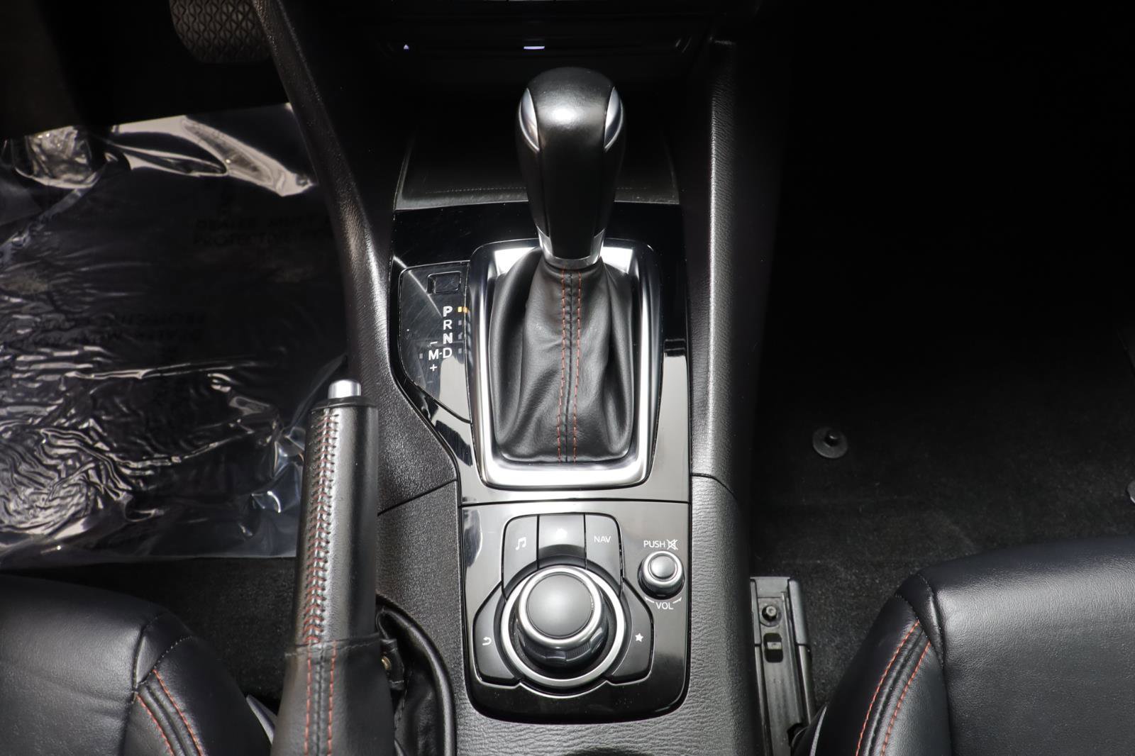 Used 2016 MAZDA MAZDA3 i Grand Touring image 12