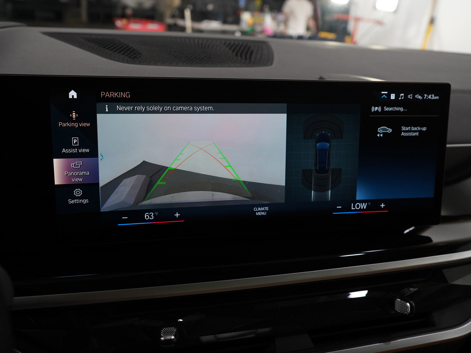 Used 2023 BMW X7 xDrive40i w/ Climate Comfort Package image 27