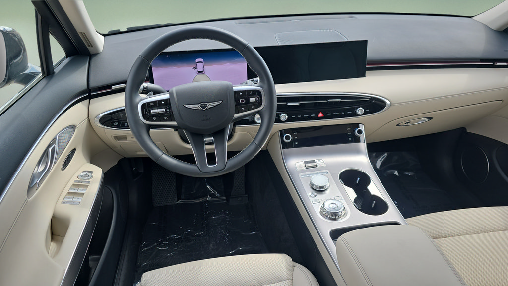 New 2026 Genesis GV70 2.5T Select AWD/4WD image 14