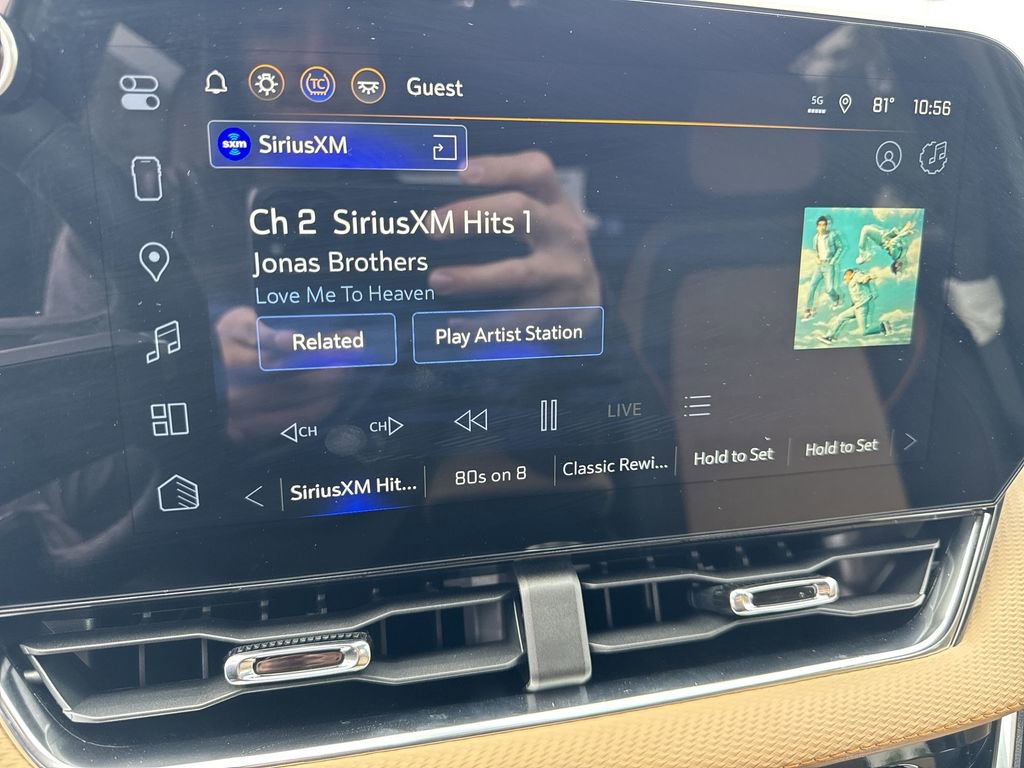 New 2026 Chevrolet Equinox ACTIV image 16