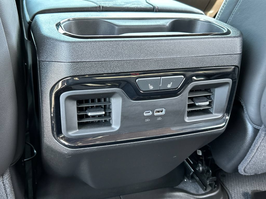 Used 2025 GMC Sierra 2500 AT4X AWD/4WD image 19