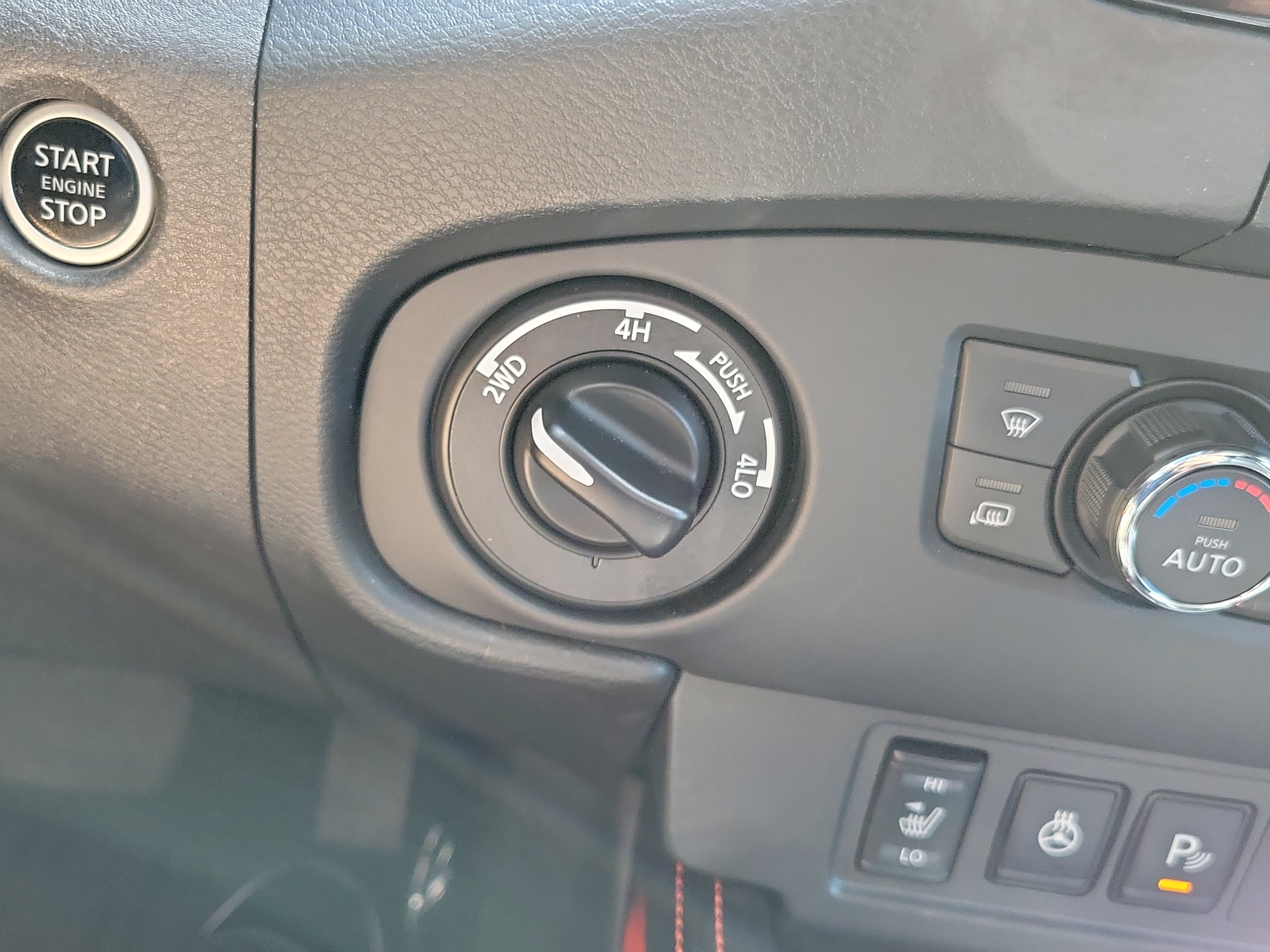 Used 2023 Nissan Frontier PRO-4X w/ Pro-4X Premium Package AWD/4WD image 28