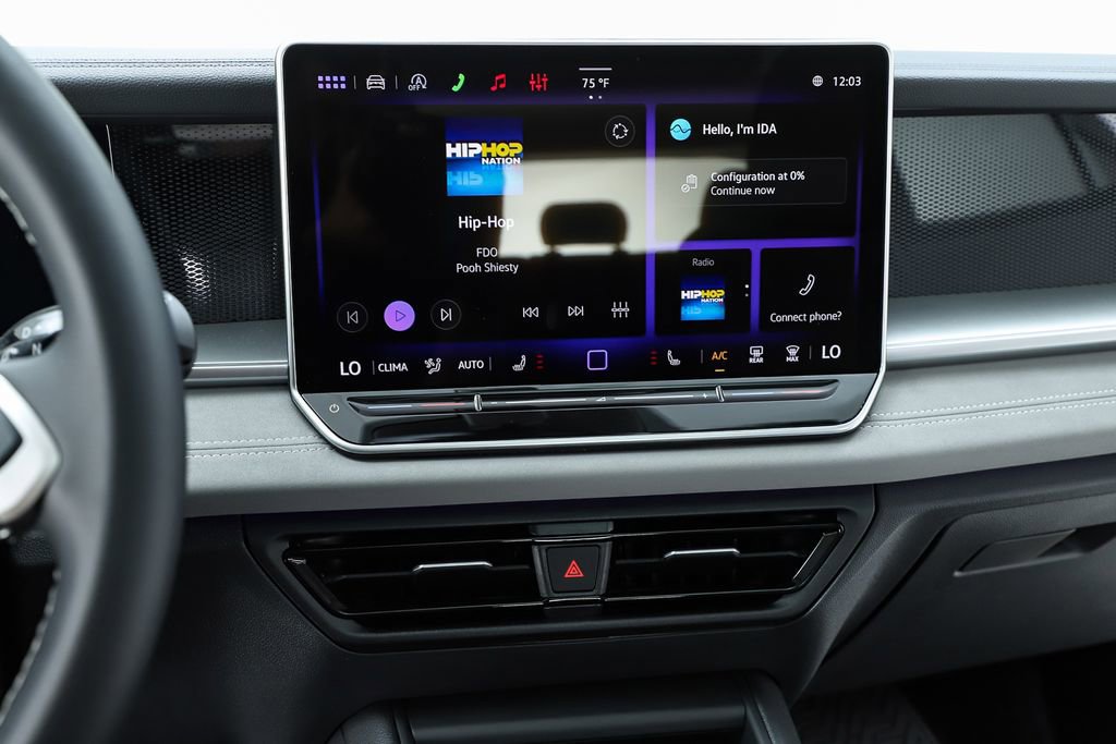 New 2026 Volkswagen Tiguan SE image 25