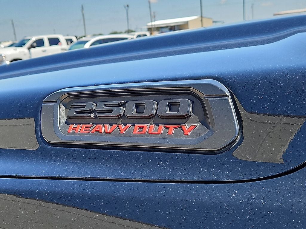 Used 2019 RAM 2500 Laramie w/ Black Appearance Package AWD/4WD image 14