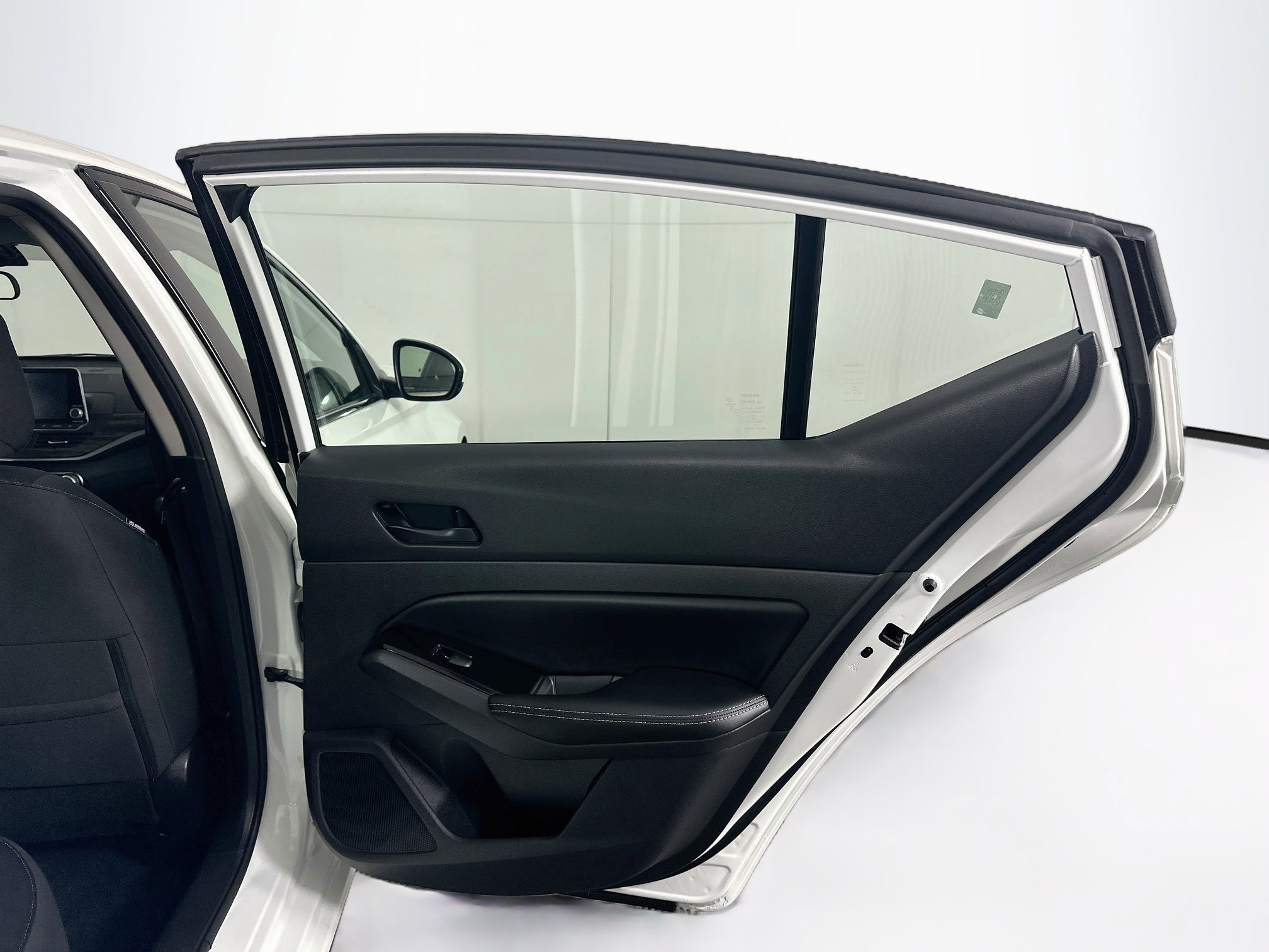 Used 2023 Nissan Altima 2.5 SV FWD image 27