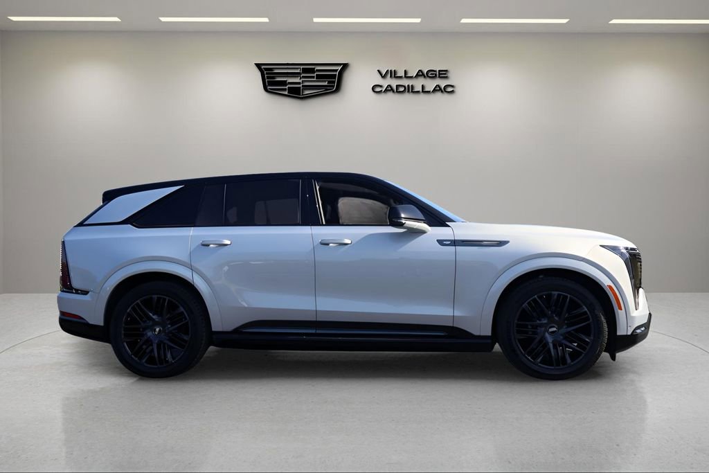 New 2025 Cadillac Escalade IQ Sport 2 w/ LPO, ONYX Package image 6