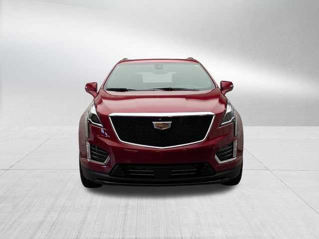 Used 2026 Cadillac XT5 Sportv w/ LPO, Floor Liner Package AWD/4WD image 2