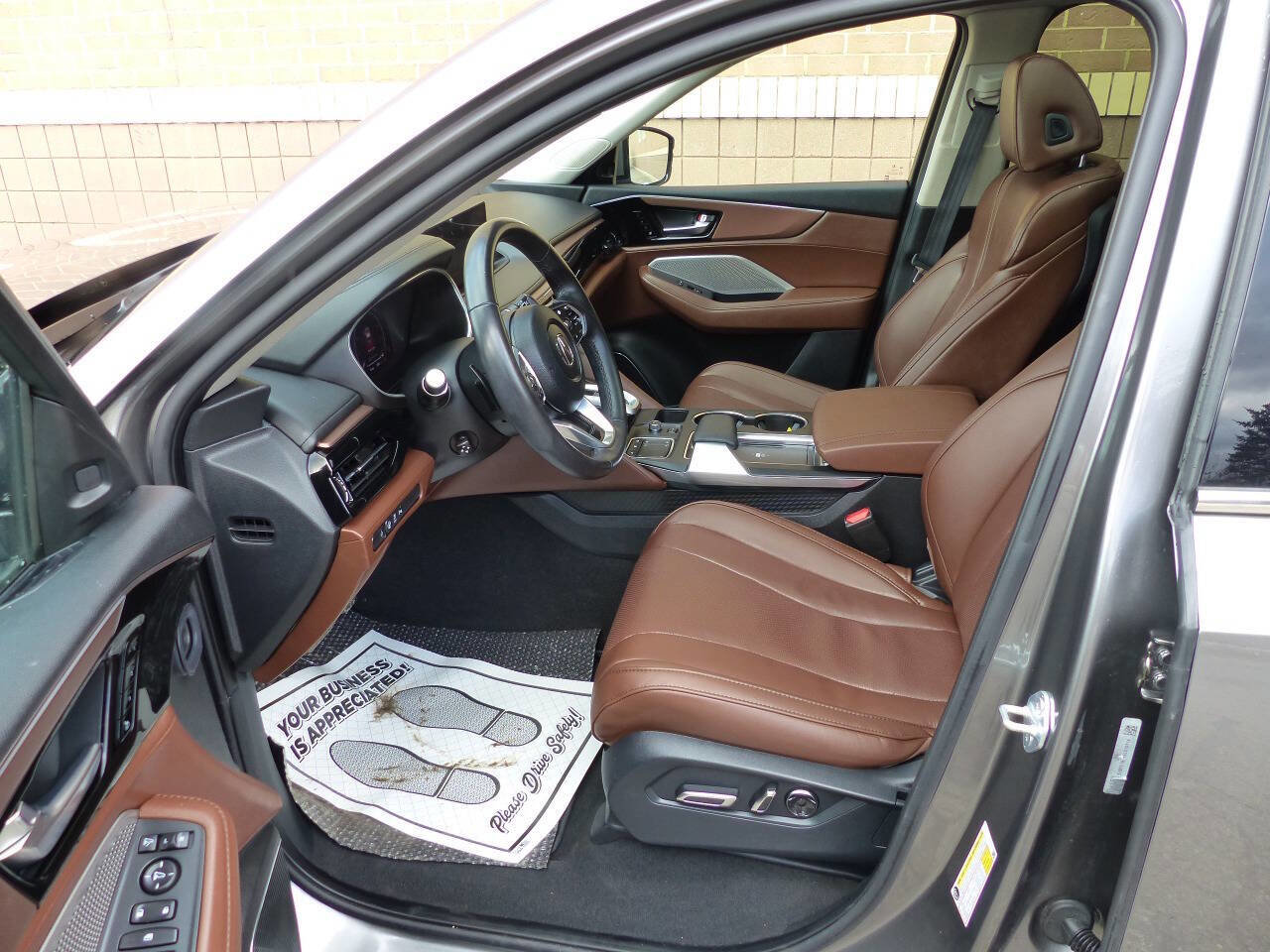 Used 2024 Acura MDX SH-AWD w/ Technology Package image 20