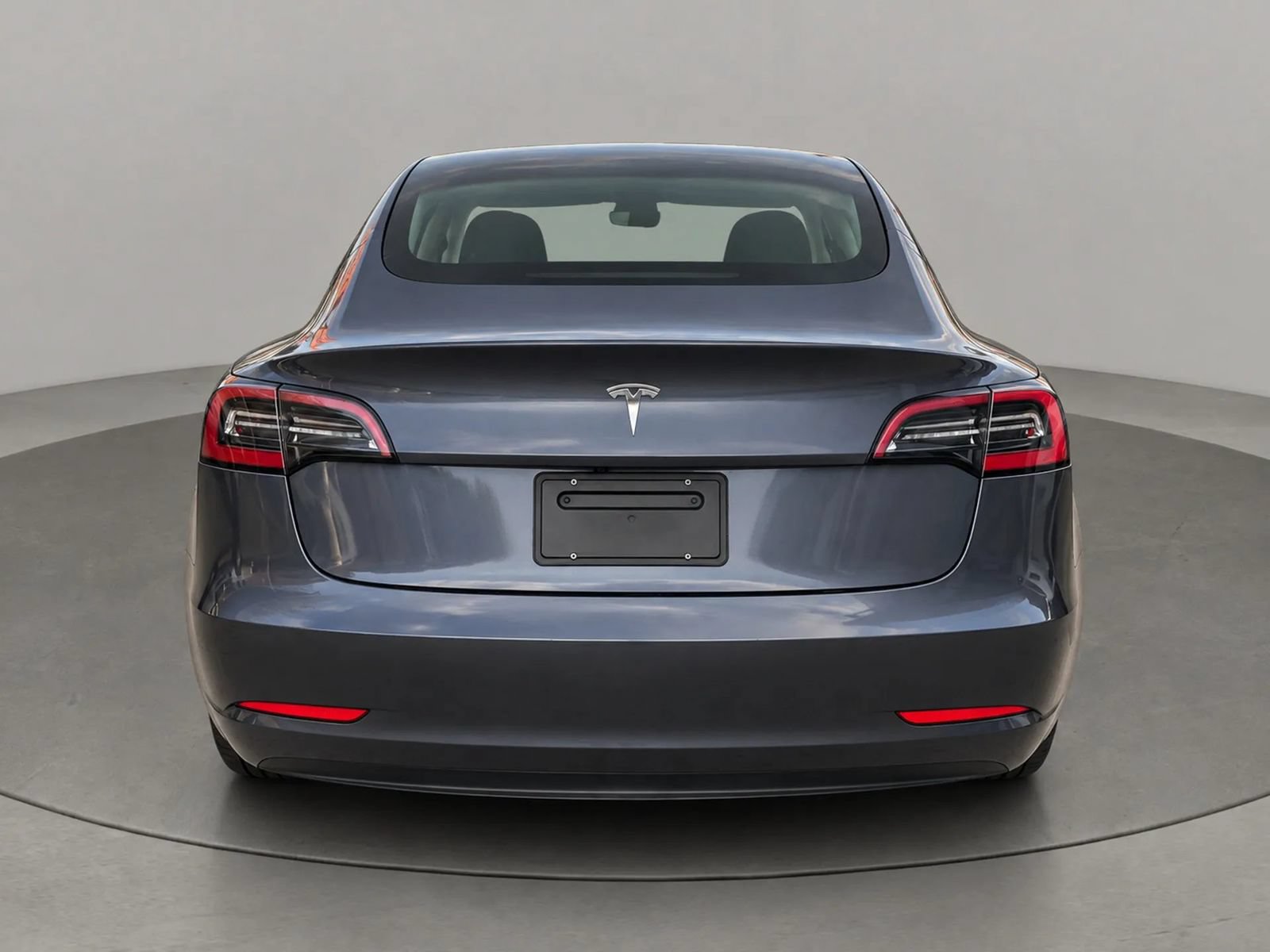 Used 2023 Tesla Model 3 Standard Range RWD image 4