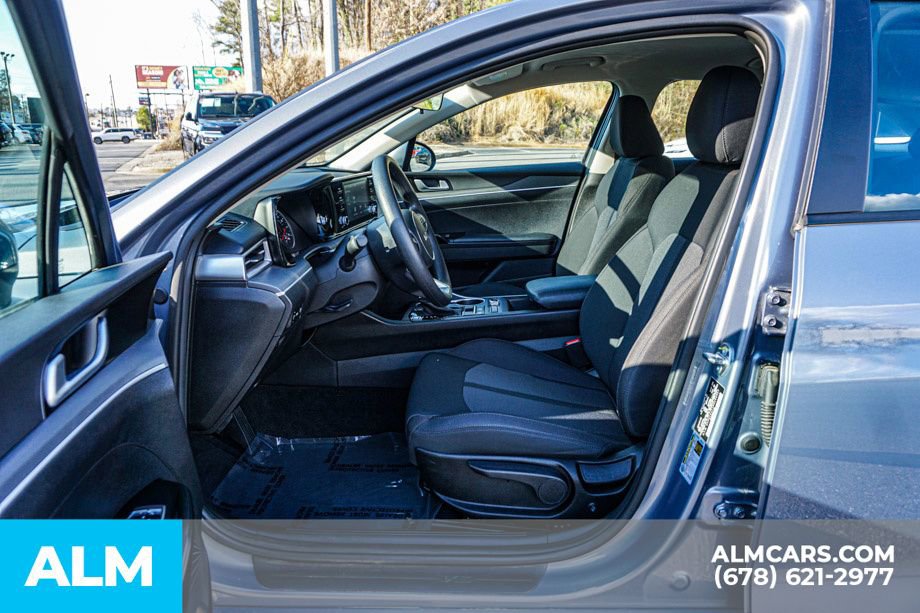 Used 2024 Kia K5 LXS image 18