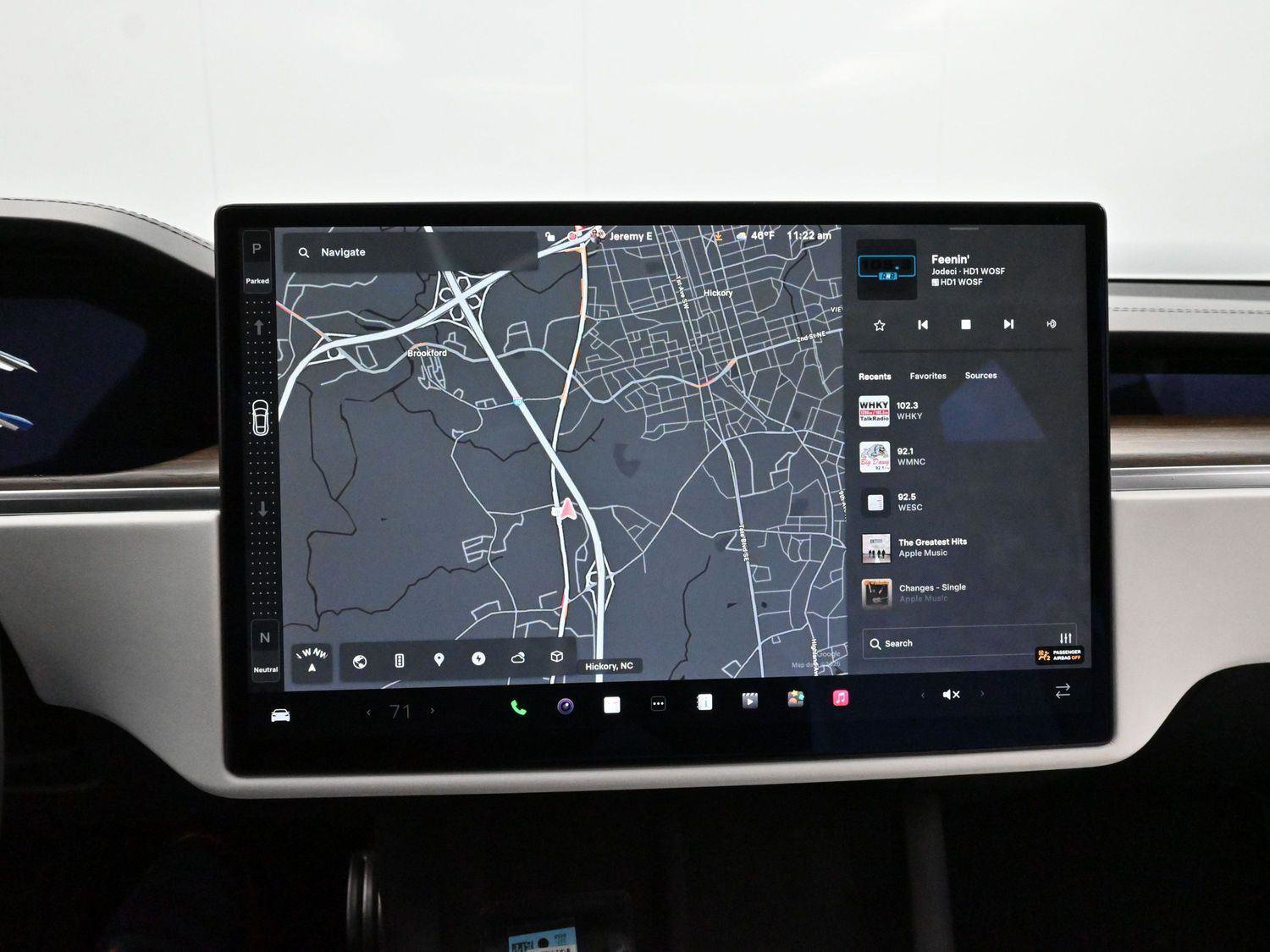 Used 2021 Tesla Model S Plaid image 21