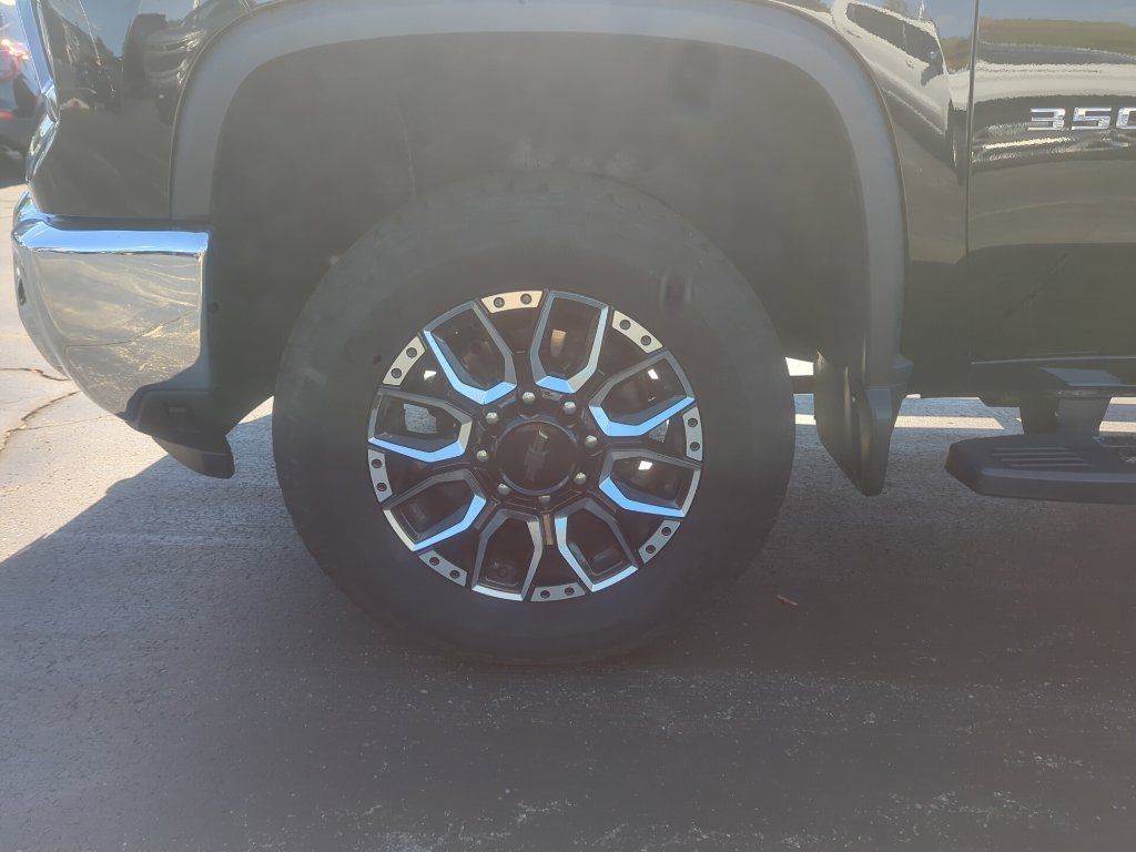 Certified 2024 Chevrolet Silverado 3500 LTZ w/ LTZ Plus Package AWD/4WD image 14