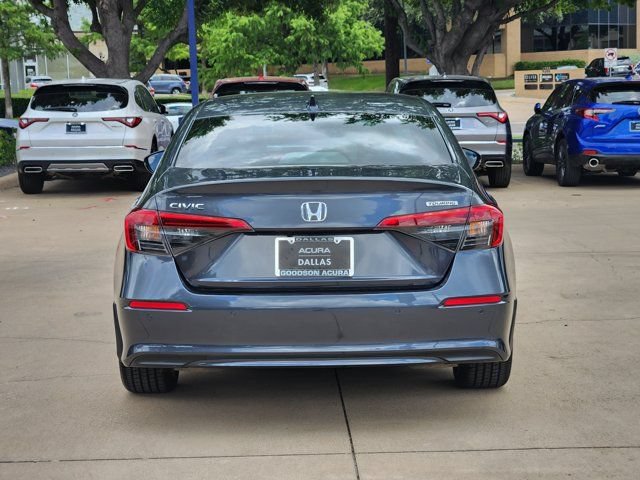 Used 2022 Honda Civic Touring image 7