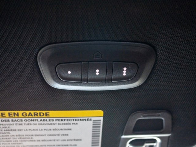 Used 2024 Jeep Grand Cherokee Limited w/ Black Appearance Package image 18