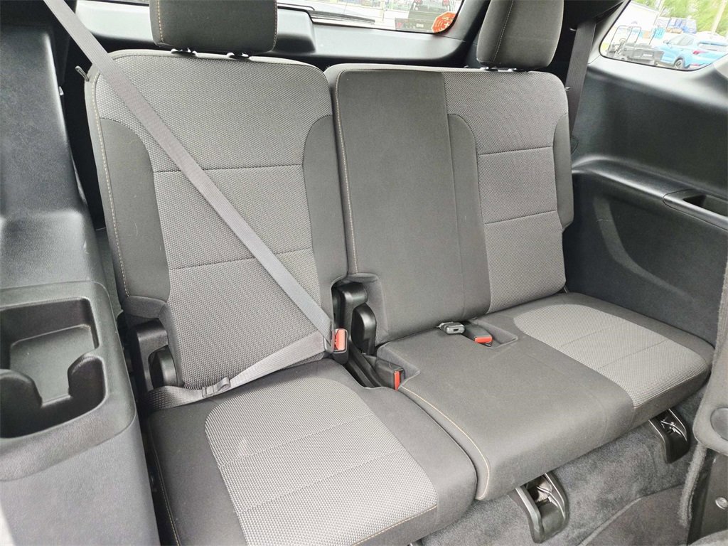 Used 2021 Chevrolet Traverse LT image 15