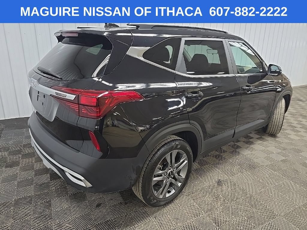 Used 2023 Kia Seltos S w/ Navigation Package AWD/4WD image 10