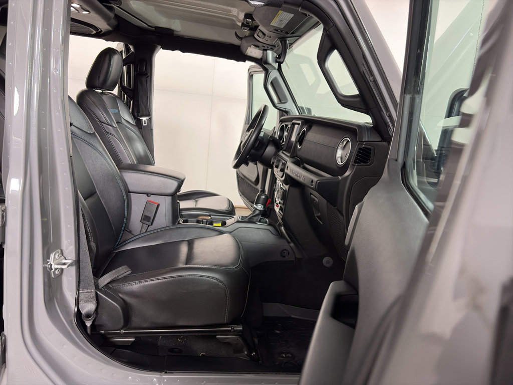 Used 2022 Jeep Wrangler Unlimited Rubicon 4xe w/ Dual Top Group image 8
